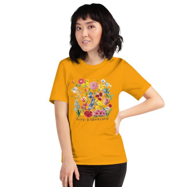 Cottage core Floral Aesthetic T-Shirt, Whimsical Wildflower Retro Botanical Graphic Tee - Image 2